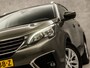 Peugeot 5008 1.2 PureTech Sport 7 Persoons (APPLE CARPLAY, GROOT NAVI, CLIMATE, PARKEERSENSOREN, SPORTSTOELEN, GETINT GLAS, CRUISE, NIEUWSTAAT)