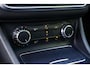 Mercedes-Benz GLA 180 Sport Edition Panoramadak Airco Stoelverw. PDC