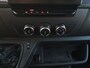 Renault Master T35 2.3 dCi LowLiner - 146 Pk - Euro 6 - Navi - Airco - Cruise Control - Bakwagen - Paardenwagen - Verkoopwagen