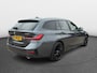 BMW 3-Serie Touring 320i High Executive Sport Aut [ 18inch M-pakket velgen ]
