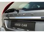 Volvo XC60 T5 Automaat FWD Summum | Elektrisch Glazen Panorama-Dak | Trekhaak Met Afneembare Kogel | Lichtmetalen Velgen 18" | Electronic Climate Controle |  Voorstoelen Verwarmd | Park Assist Achter | Leder bekleding Offblack | Cruise Control | Bots Herkenning En Activatie | Autonomous Emergency Braking | Achterbank In Delen Neerklapbaar |
