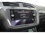 Volkswagen Tiguan 1.4 TSI eHybrid Elegance // Elek. Trekhaak - Panoramadak - Matrix LED IQ Light - Camera - Wireless CarPlay & Android Auto