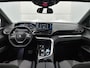 Peugeot 3008 SUV Allure Pack Business Hybrid 180 pk Automaat | Navigatie | Achteruitrijcamera | Parkeersensoren Voor en Achter | LED Koplampen | Dodehoek Detectie | Head-up Display | 18" Lichtmetalen Velgen | Apple Carplay/Android Auto |