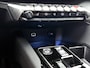 Peugeot 3008 SUV Allure Pack Business Hybrid 180 pk Automaat | Navigatie | Achteruitrijcamera | Parkeersensoren Voor en Achter | LED Koplampen | Dodehoek Detectie | Head-up Display | 18" Lichtmetalen Velgen | Apple Carplay/Android Auto |