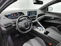 Peugeot 3008 SUV Allure Pack Business Hybrid 180 pk Automaat | Navigatie | Achteruitrijcamera | Parkeersensoren Voor en Achter | LED Koplampen | Dodehoek Detectie | Head-up Display | 18" Lichtmetalen Velgen | Apple Carplay/Android Auto |