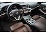 BMW 3-Serie 318i High Executive Edition | Live Cockpit | Schuif-Kantel Dak | 360° Camera | Leer