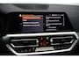 BMW 3-Serie 318i High Executive Edition | Live Cockpit | Schuif-Kantel Dak | 360° Camera | Leer