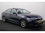 BMW 3-Serie 318i High Executive Edition | Live Cockpit | Schuif-Kantel Dak | 360° Camera | Leer