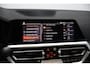 BMW 3-Serie 318i High Executive Edition | Live Cockpit | Schuif-Kantel Dak | 360° Camera | Leer