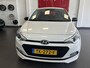 Hyundai i20 1.0 T-GDI Comfort , Achteruitrij Camera, CruiseControl, Parkeersensoren, Navigatie, Automatisch dimmende spiegel