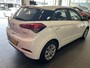 Hyundai i20 1.0 T-GDI Comfort , Achteruitrij Camera, CruiseControl, Parkeersensoren, Navigatie, Automatisch dimmende spiegel