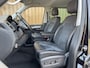 Volkswagen Transporter Multivan 2.0 TDI L1H1 4Motion Highline | 7 Persoons | Elektrische Schuifdeuren | Achteruitrijcamera | Adaptieve Cruise Control | Dodehoek Detector | Dynaudio | Apple Carplay/Android Auto | Stoelverwarming |