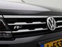 Volkswagen Tiguan Allspace 1.5 TSI Highline Business R 7p. | VERWACHT | R-LINE| PANO-SCHUIFDAK | ACHTERUITRIJCAMERA | NAVIGATIE | APPLE CARPLAY / ANDRIOD AUTO | KEYLESS ENTRY & START | ERGO ACTIVE STOELEN MET MASSAGE EN VERWARMING |