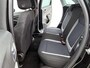 Opel Crossland X SUV 120 Jaar Edition 82 pk | Navigatie | Parkeersensoren Achter | LED Koplampen | Lederen Stuurwiel | DAB Ontvanger | Airco | Cruise Control | Buitenspiegels Elektrisch Verstel -en Verwarmbaar | 16" Lichtmetalen Velgen | Apple Carplay/Android Auto |