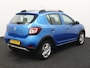 Dacia Sandero 0.9 TCe Stepway Lauréate Trekhaak hoge instap airco centrvergr elecraam audio/aux/stuurbed lmvelg De Dacia Sandero 0.9 TCe Stepway Lauréate uit 2016 is een praktische en betaalbare auto die zich goed leent voor dagelijks gebruik. Dankzij de verhoogde rijhoogte en robuuste uitstraling heef