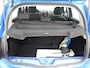 Dacia Sandero 0.9 TCe Stepway Lauréate Trekhaak hoge instap airco centrvergr elecraam audio/aux/stuurbed lmvelg De Dacia Sandero 0.9 TCe Stepway Lauréate uit 2016 is een praktische en betaalbare auto die zich goed leent voor dagelijks gebruik. Dankzij de verhoogde rijhoogte en robuuste uitstraling heef