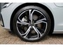 Volvo V60 2.0 T6 Plug-in hybrid AWD Plus Dark | Panoramadak | Trekhaak | H/K | 360 Camera