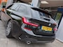 BMW 3-Serie Touring 320i 184pk Automaat High Executive M-Sport | Navi | Apple Carplay+Android Auto | Adap.Cruise | Leder+Alcantara | Led Koplampen | Sfeerverlichting | Stoelverwarming | Pdc V+A+Camera | 18''lm