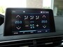 Peugeot 3008 1.6 PureTech Allure 180PK Automaat | 1500KG trekgewicht | Full options | Panoramadak | Led | Camera | Elektrisch verstelb. bestuurdersstoel met geheugen | Draadloze telfoonoplader | 19 inch lichtmetalen velgen |  Stoelverwarming | Apple carplay / Android auto