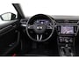 Skoda Superb Combi 1.4 TSI iV Business+ Pano-dak Memory Camera Dodehoek