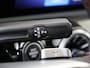Mercedes-Benz A-klasse 180 Star Edition AMG Line /Panoramadak /Night pakket /Dodehoekassistent /19 Inch