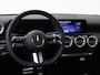 Mercedes-Benz A-klasse 180 Star Edition AMG Line /Panoramadak /Night pakket /Dodehoekassistent /19 Inch