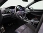 Volkswagen Golf Variant 1.5 eTSI R-Line Edition 116 PK Automaat | Apple Carplay draadloos | 360 Camera | Navigatie | Digital cockpit | Android Auto draadloos | Dodehoek sensoren | Elektrische achterklep | Black style | 18" Lichtmetalen velgen | Sportstoelen | Keyless access |