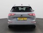 Volkswagen Golf Variant 1.5 eTSI R-Line Edition 116 PK Automaat | Apple Carplay draadloos | 360 Camera | Navigatie | Digital cockpit | Android Auto draadloos | Dodehoek sensoren | Elektrische achterklep | Black style | 18" Lichtmetalen velgen | Sportstoelen | Keyless access |