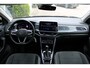 Volkswagen T-Roc 1.5 TSI 150pk DSG Style / Fabrieksgarantie 07-2027 / Panoramadak / NAVI via APP / Trekhaak Afn / Virtual Cockpit Pro / 17" LMV