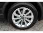 Volkswagen T-Roc 1.5 TSI 150pk DSG Style / Fabrieksgarantie 07-2027 / Panoramadak / NAVI via APP / Trekhaak Afn / Virtual Cockpit Pro / 17" LMV