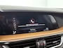 Alfa Romeo Stelvio 2.0 T AWD First Edition(NL-auto, Panorama, Trekhaak, StoelV, Navi, Elektrische Stoelen, Etc)
