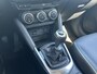 Mazda 2 1.5 Skyactiv-G Luxury | Rijklaarprijs! | Climate Control | Navigatie | Cruise Control | Stof Leder | Stoel & Stuurverwarming | Inclusief 36 mnd Garantie! |