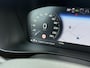 Volvo XC40 T5 Automaat Plug-in hybrid Plus Bright | Panoramadak | Adaptieve Cruise Control | Getint glas | 19" Lichtmetalen velgen | Alarm klasse 3 | Harman Kardon | 360 graden camera | LED Mistlampen