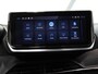 Peugeot 208 Hybrid 100PK e-DCS6 Allure | AppleCarplay/Android Auto | Armsteun | Parkeersensoren | Navigatie | FULL LED | Lederen Stuurwiel | Climate Control | Cruise Control | 16" LMV | Isofix | Privacy Glass |