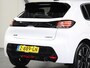 Peugeot 208 Hybrid 100PK e-DCS6 Allure | AppleCarplay/Android Auto | Armsteun | Parkeersensoren | Navigatie | FULL LED | Lederen Stuurwiel | Climate Control | Cruise Control | 16" LMV | Isofix | Privacy Glass |