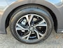Toyota Yaris Hybrid 115 DYNAMIC NIEUW DIRECT LEVERBAAR! STOEL/STUURVERW BLIND SPORT PARK-SENSOREN KEYLESS 16'' LM-VELGEN CAMERA APPLE/ANDROID NAVI CLIMA AD-CRUISE