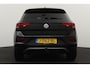 Volkswagen T-Roc 1.5 150 PK Aut. TSI R-Line Black-Edition Camera Trekhaak Dodehoek
