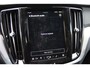 Volvo V60 2.0 T6 Plug-in hybrid AWD Plus Dark | Panoramadak | Trekhaak | H&K | BLIS | 360 Camera | Winterpack