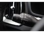 Volvo V60 2.0 T6 Plug-in hybrid AWD Plus Dark | Panoramadak | Trekhaak | H&K | BLIS | 360 Camera | Winterpack