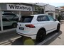 Volkswagen Tiguan 1.4 TSI eHybrid 245pk R-Line DSG Automaat / Panorama dak / Navigatie / APP Connect / LM 20inch / 2x R-Line / 360 graden camera