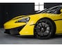 McLaren 570S 570S / Lift / Keramisch / Novitec / Elite paint / Memory / Bowers & Wilkins / Soft close / Camera / LoJack Launch Edition Spider