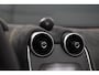 McLaren 570S 570S / Lift / Keramisch / Novitec / Elite paint / Memory / Bowers & Wilkins / Soft close / Camera / LoJack Launch Edition Spider