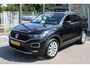 Volkswagen T-Roc 1.5 TSI 150pk Sport DSG Automaat / Navigatie / LM 17 inch / LED koplampen / Parkeersensoren V+A