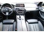 BMW 5-Serie Touring 520i High Executive M-PAKKET NL-AUTO NAP!