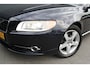 Volvo S80 2.4D Momentum - LEDER - NAVIGATIE - TREKHAAK