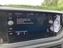 Volkswagen Polo R-Line Edition Inclusief €2000,- inruilvoordeel | 'App-Connect' draadloze smartphone integratie | Achterlichten LED | Afstandscontrolesysteem (Front Assist)