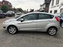 Ford Fiesta 1.0 Style Ultimate, Navigatie,Parkeersensoren,Airco,Cruise control