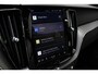 Volvo XC60 T6 Plug-In Hybrid 350pk Aut AWD Ultimate Dark | Panoramadak | Visual Park Assist | Headup | Full Led | 20 Inch | Harman Kardon | Google Maps | Google Assistant | Blis | Open Grid textiel