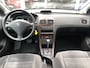 Peugeot 307 1.6 XT 5-DEURS Automaat | Climate control, Radio/CD-Speler, Cruise control, Lichtmetalen velgen, Uniek weinig KM!