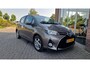 Toyota Yaris 1.5 Hybrid Trend, Navigatie, LM velgen, NL auto!
